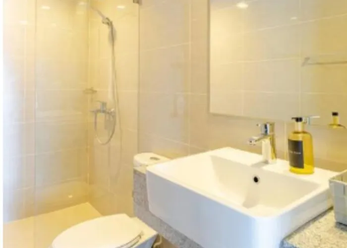 Mysuites2go24k Parksuites T2 Hostel