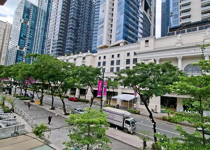 Mysuites2go24k Parksuites T2 * Manila